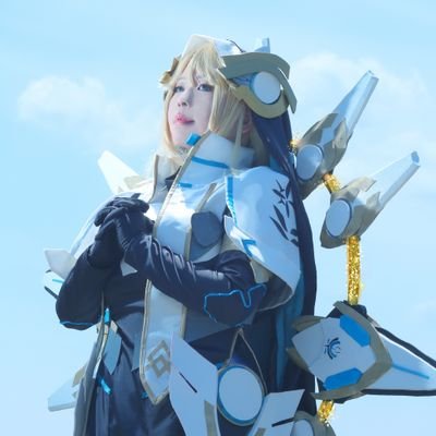 乃依